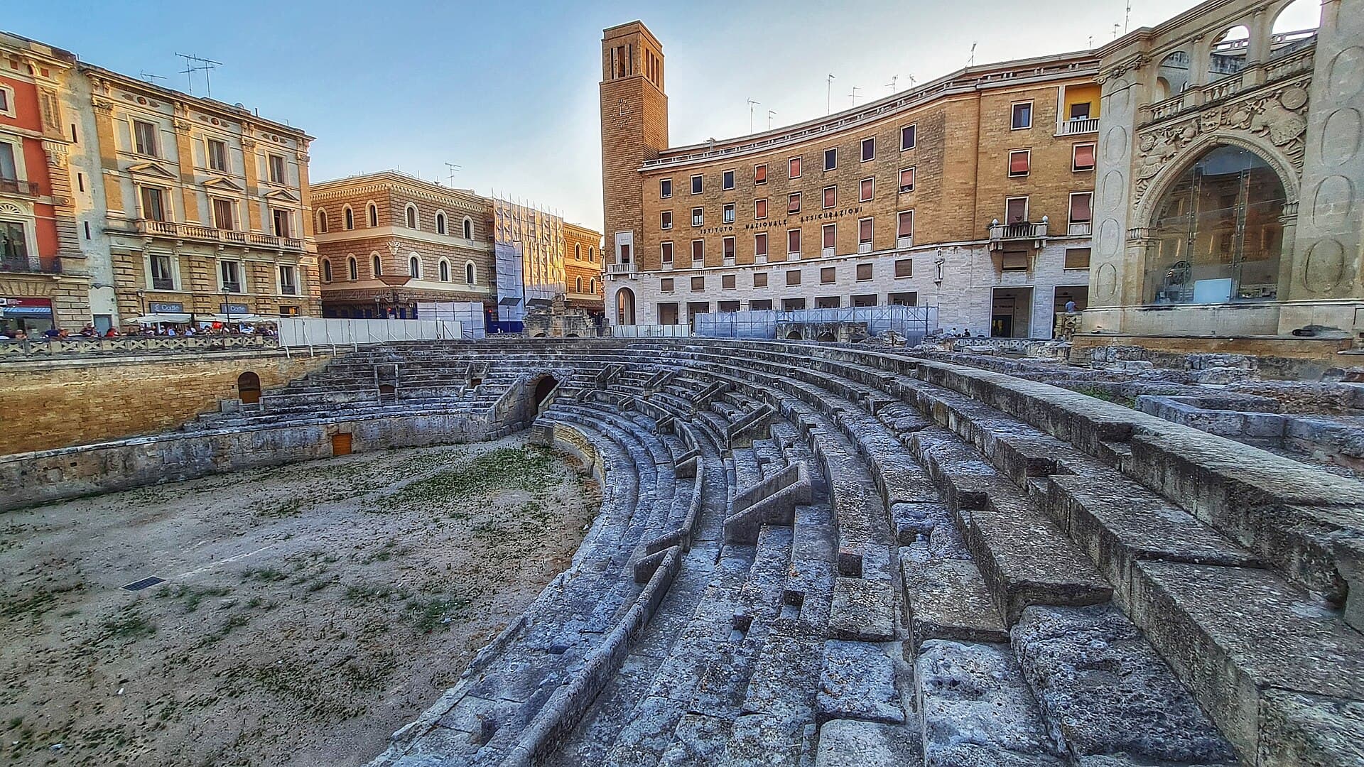 The Roman amphitheatre in Piazza Sant’Oronzo, Lecce, at dusk